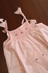 Kids smocked dress 0-3 month