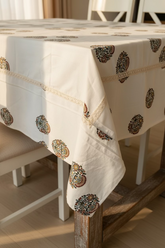 Table cloths - 8 seater