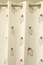 Curtains - Opaque floral curtains