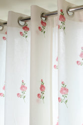Curtains - Opaque floral curtains