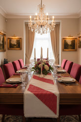 Table runner : 6 seater𝙻𝚎𝚗𝚐𝚝𝚑 𝟾𝟻 inch