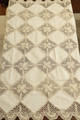 Table cloth crochet - 4 seater