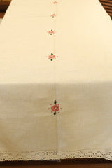 Table cloth - 6 seater ribbon embroidery