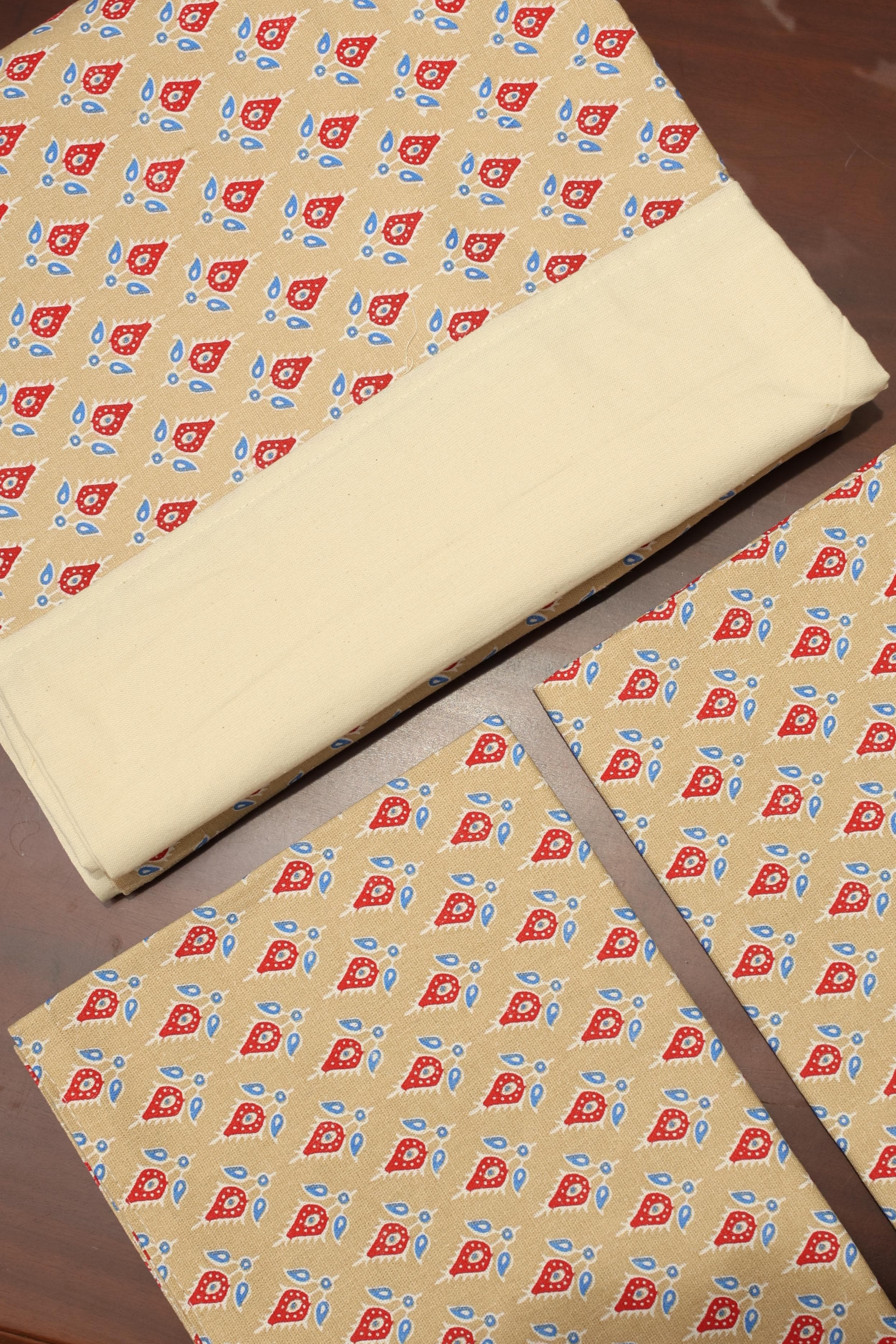 Bedsheets - King Daily use border bedsheets