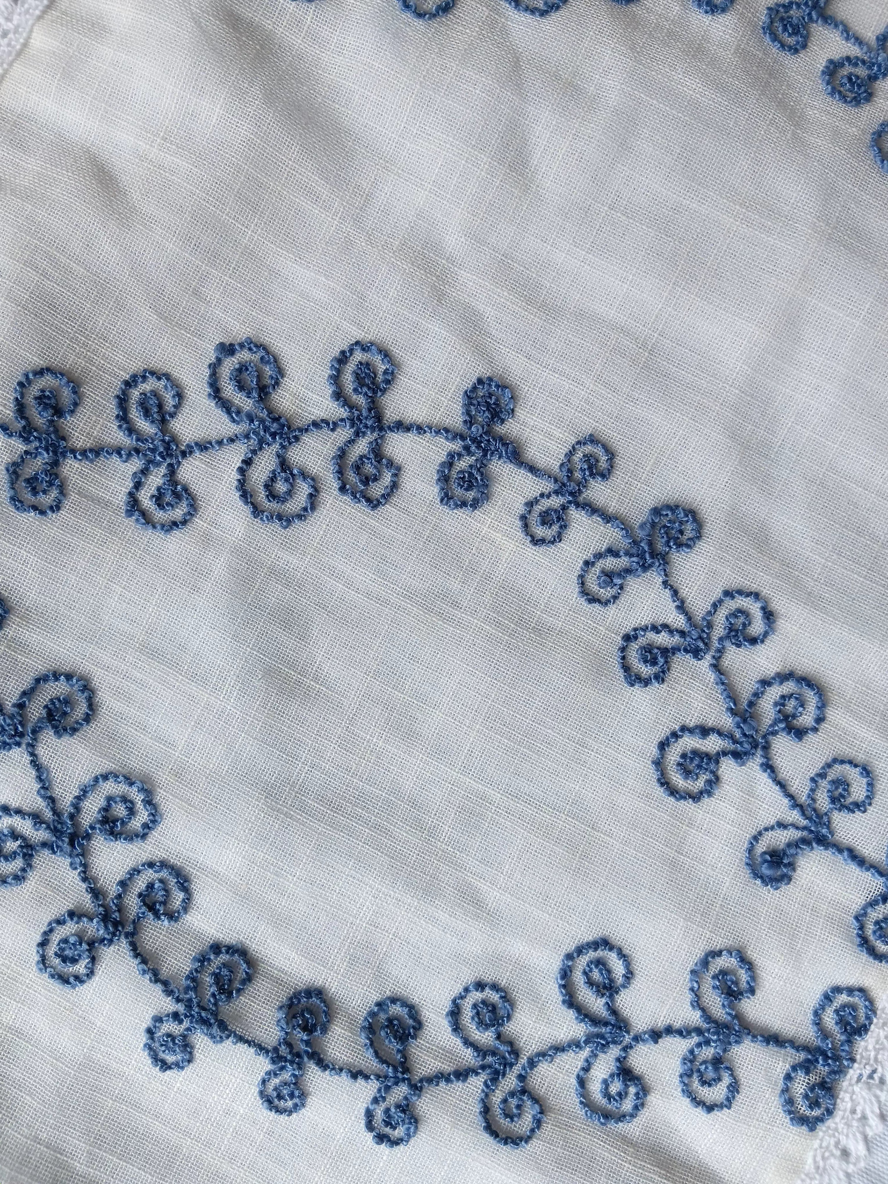 Teapoy Runners : table Runner