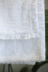 Bedsheets - Premium designer Queen bedsheets dd lace hakoba