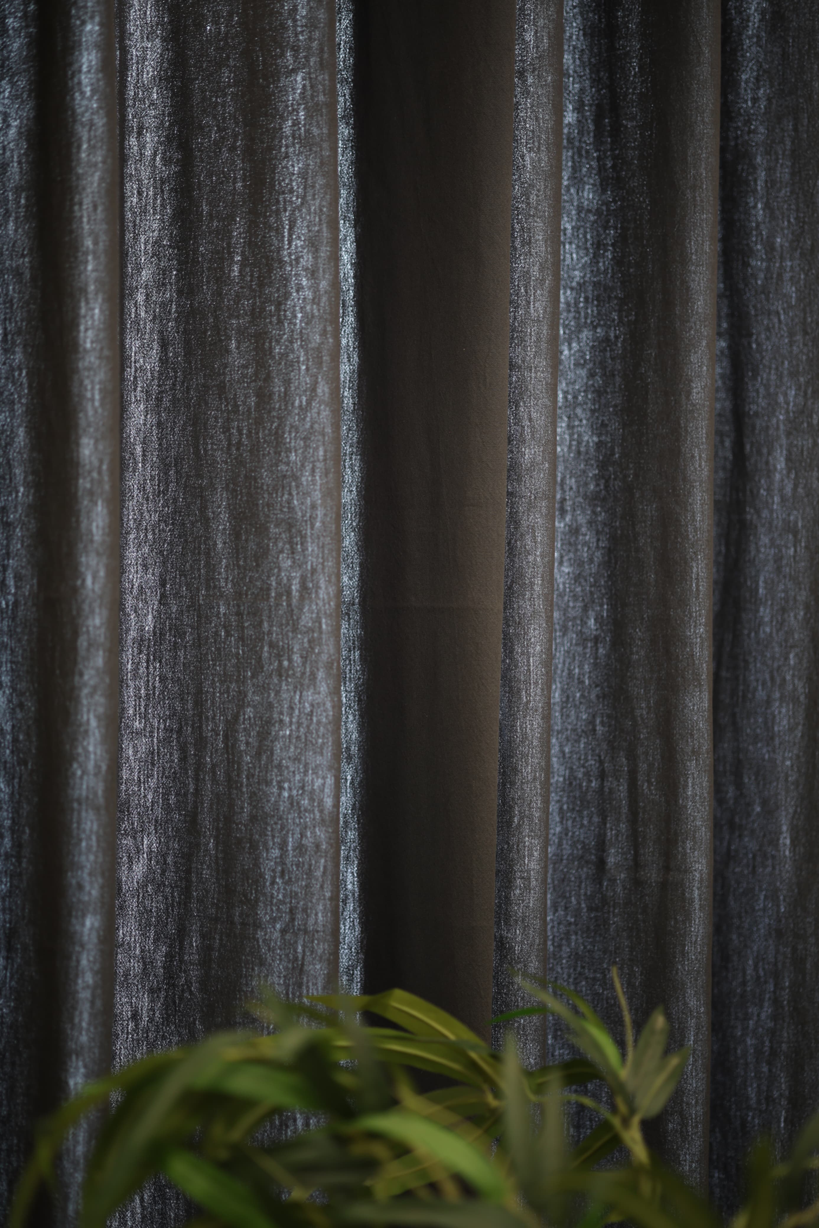 Curtain - Opaque solid plain curtains : Grey
