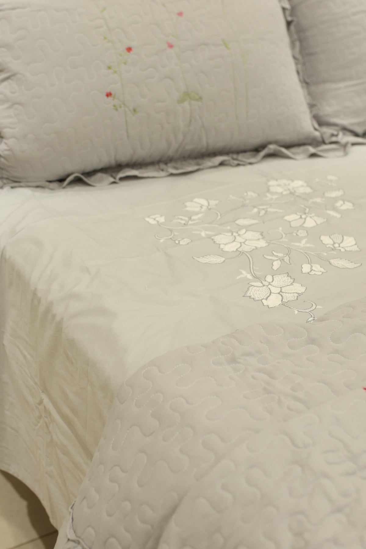 Full bedding set - grey