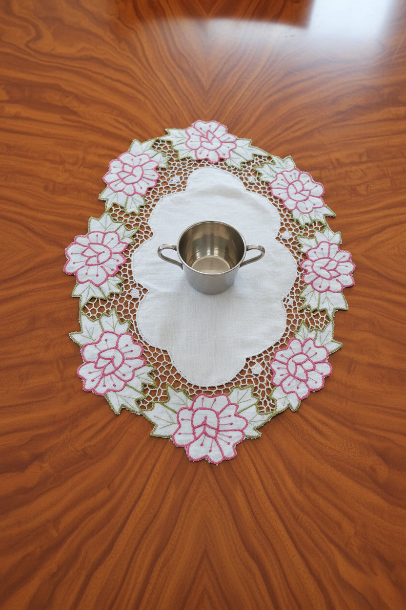 Table Centers Cutwork