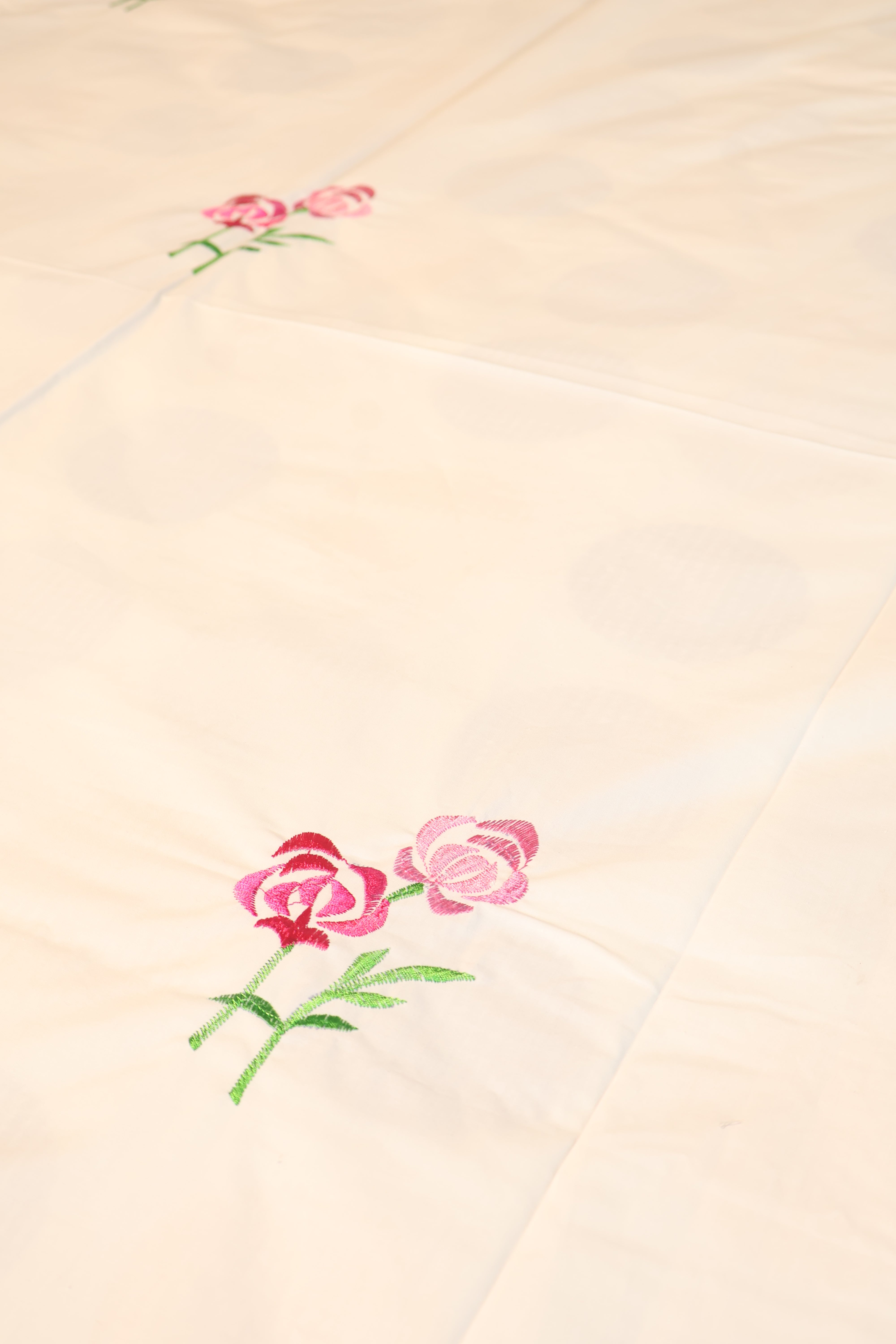 Bedsheets - Single Embroidery bedsheets