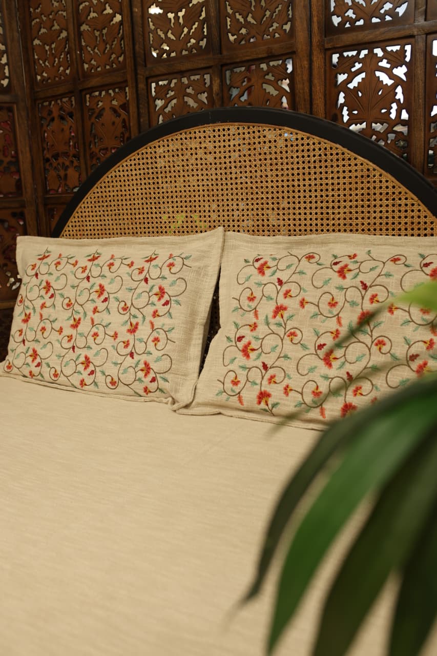 King : Spread : Embroidery Jute Bedspread