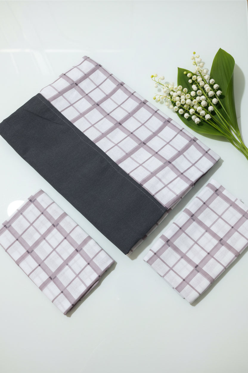 Bedsheets-Queen daily use border bedsheets