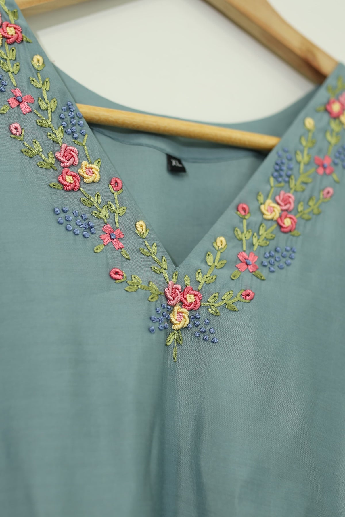 Kurti sale