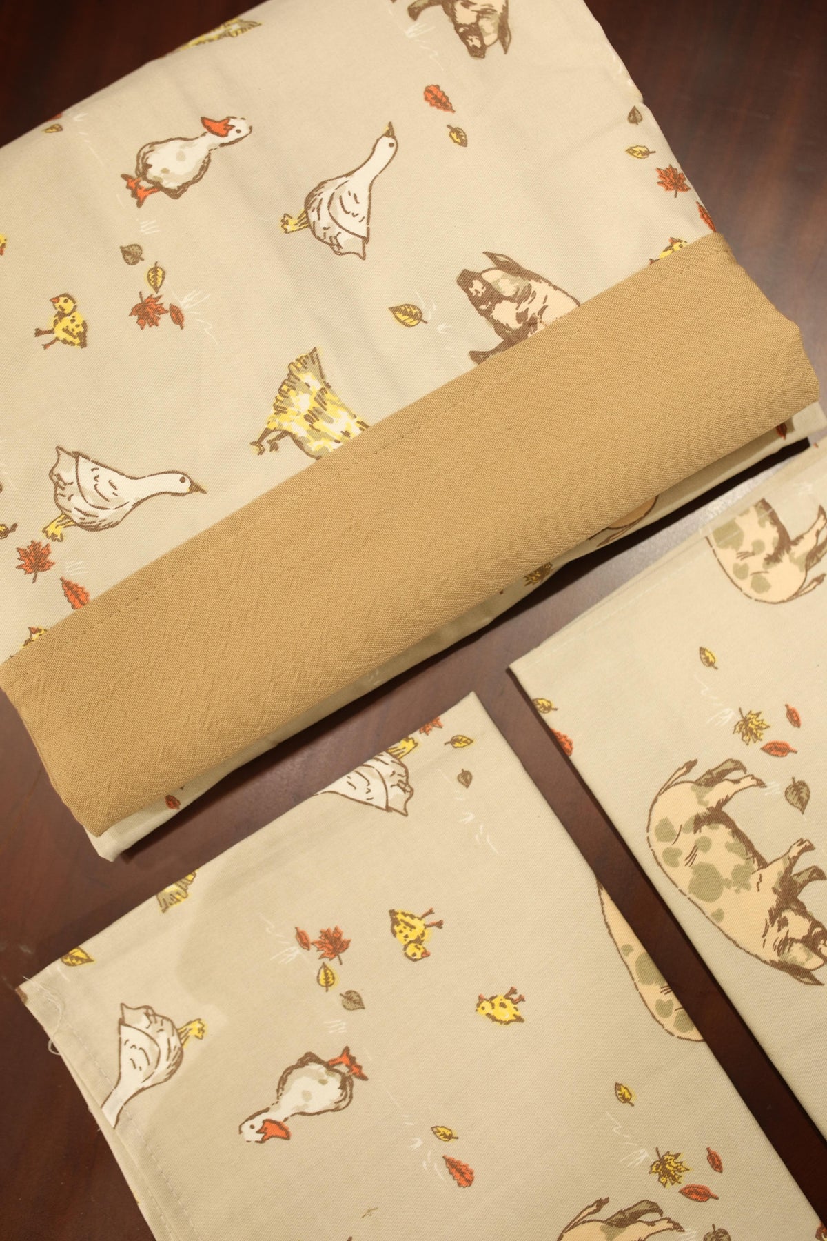 Bedsheets - King Daily use border bedsheets