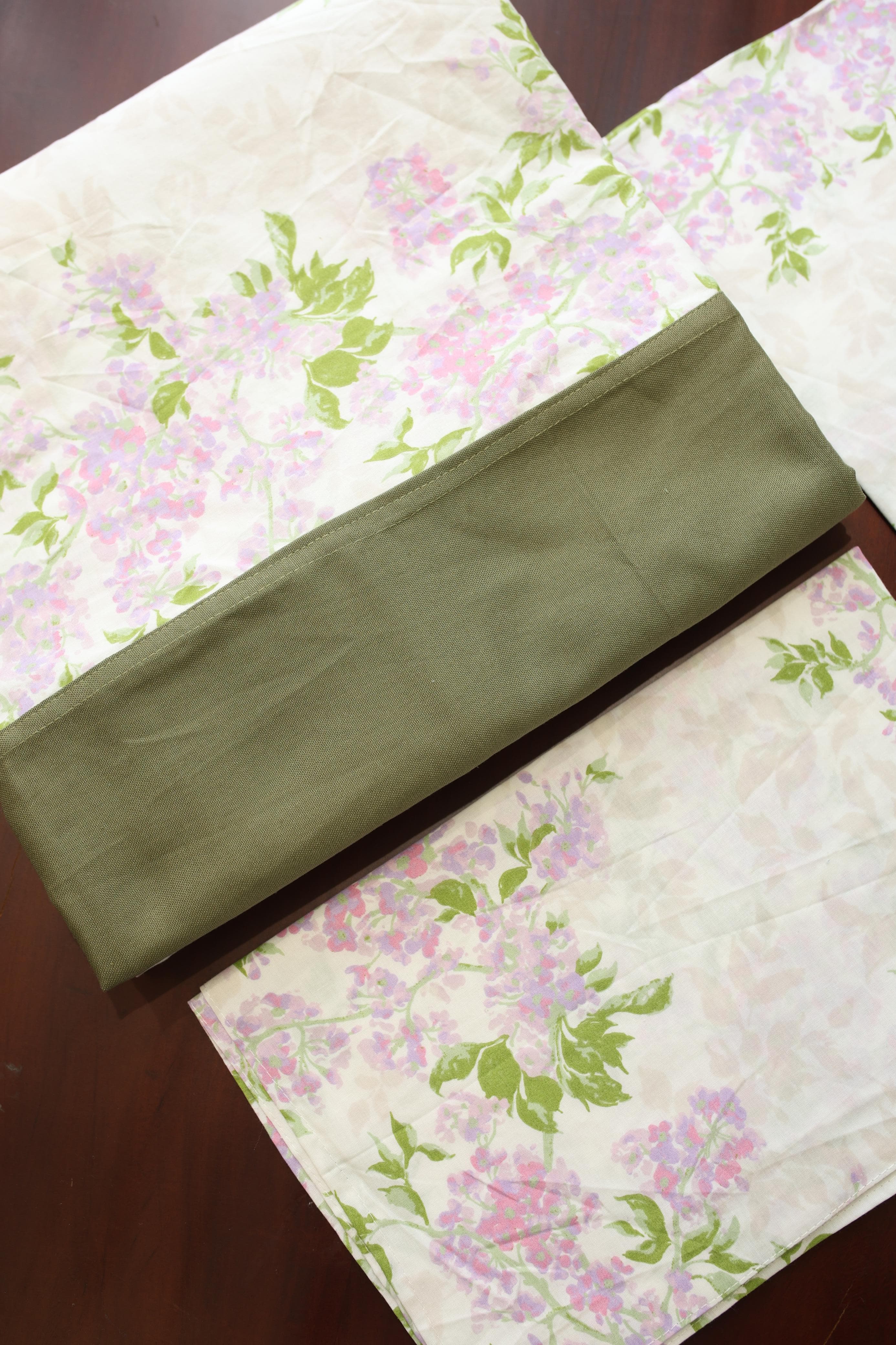 Bedsheets - King Daily use border bedsheets
