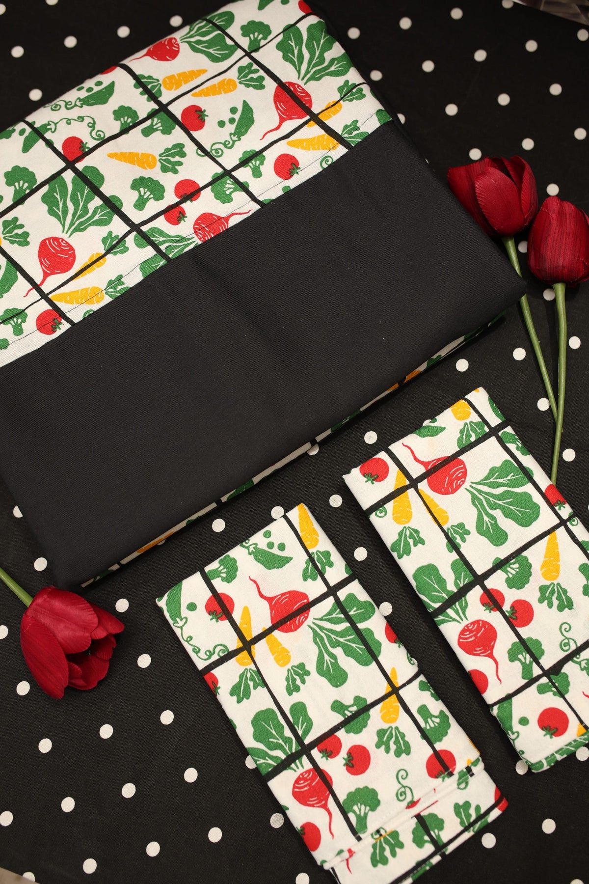 Bedsheets-King Daily use border bedsheets