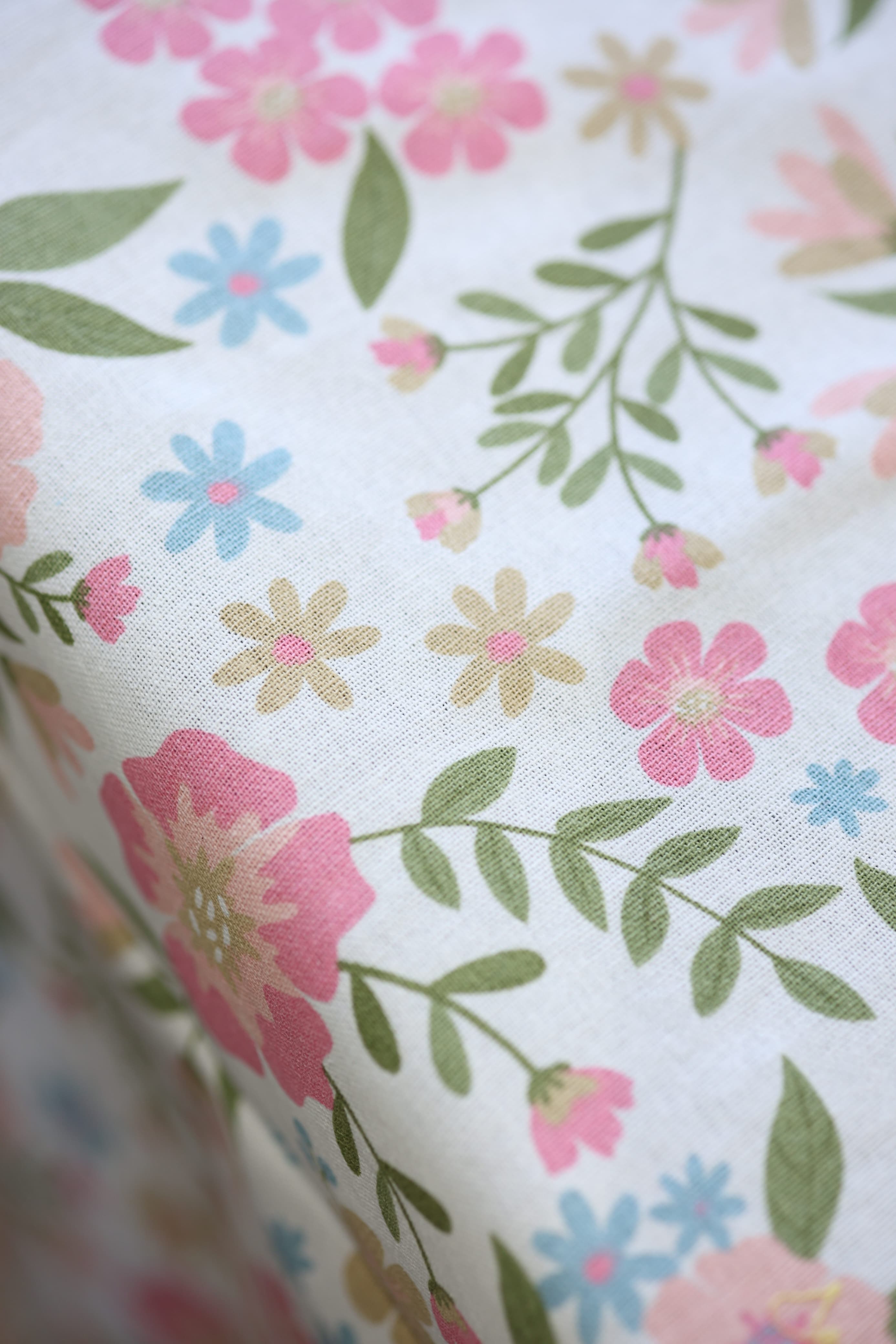 Table cloths -  6 seater printed table cloth