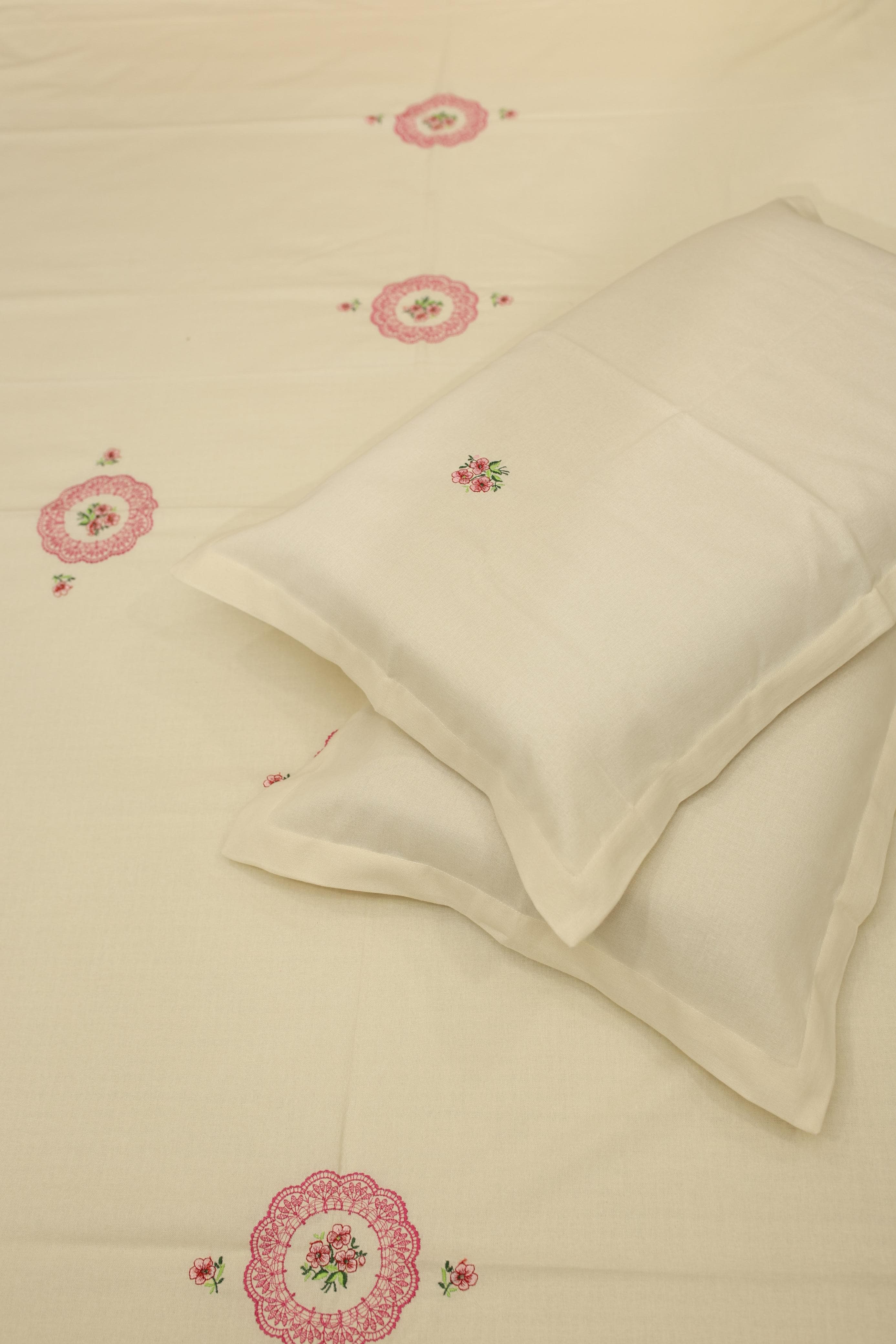 Bedsheets - Queen Premium machine embroidery bedspread off white base