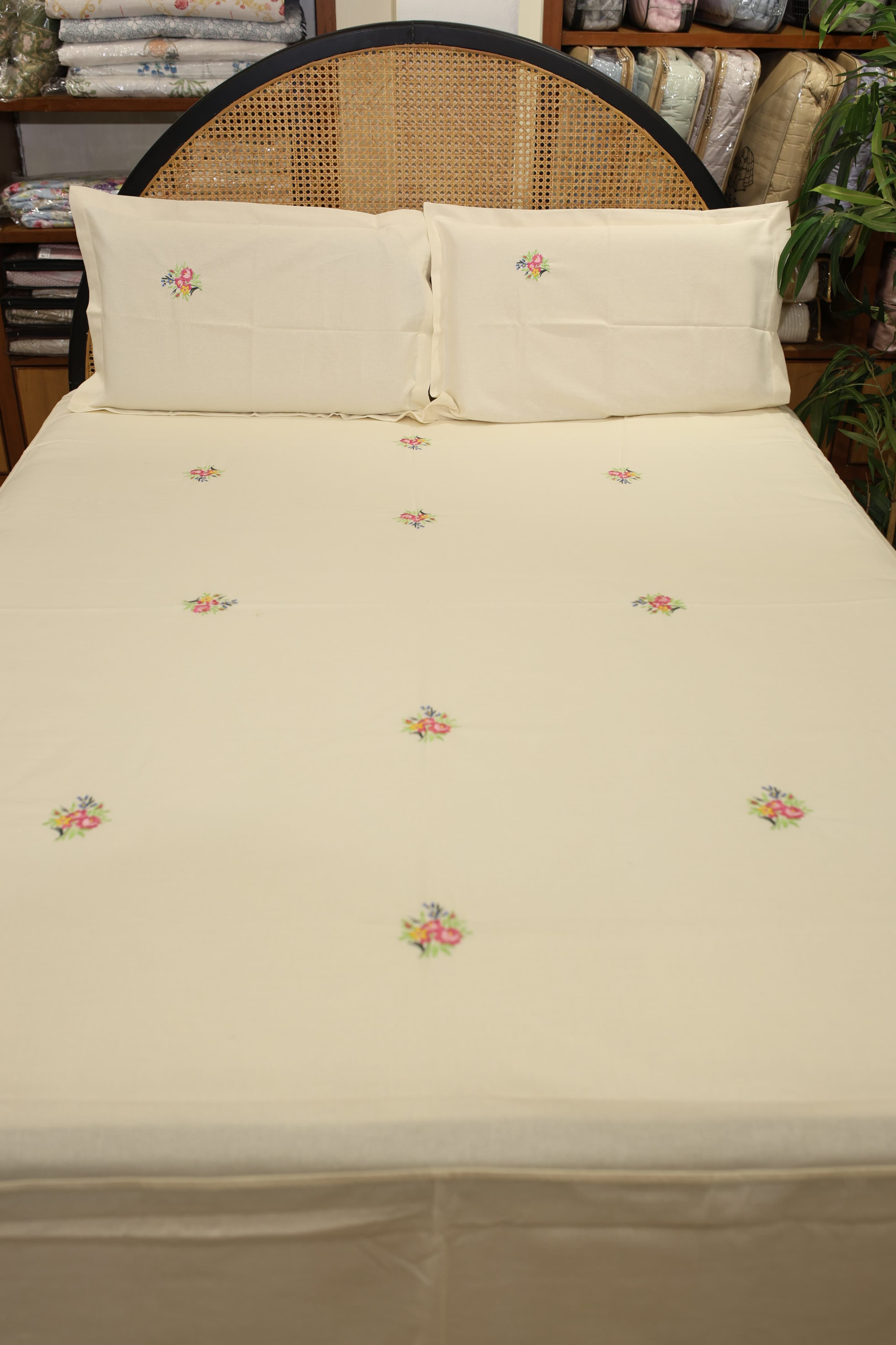 Bedsheets - Queen Premium machine embroidery bedspread off white base
