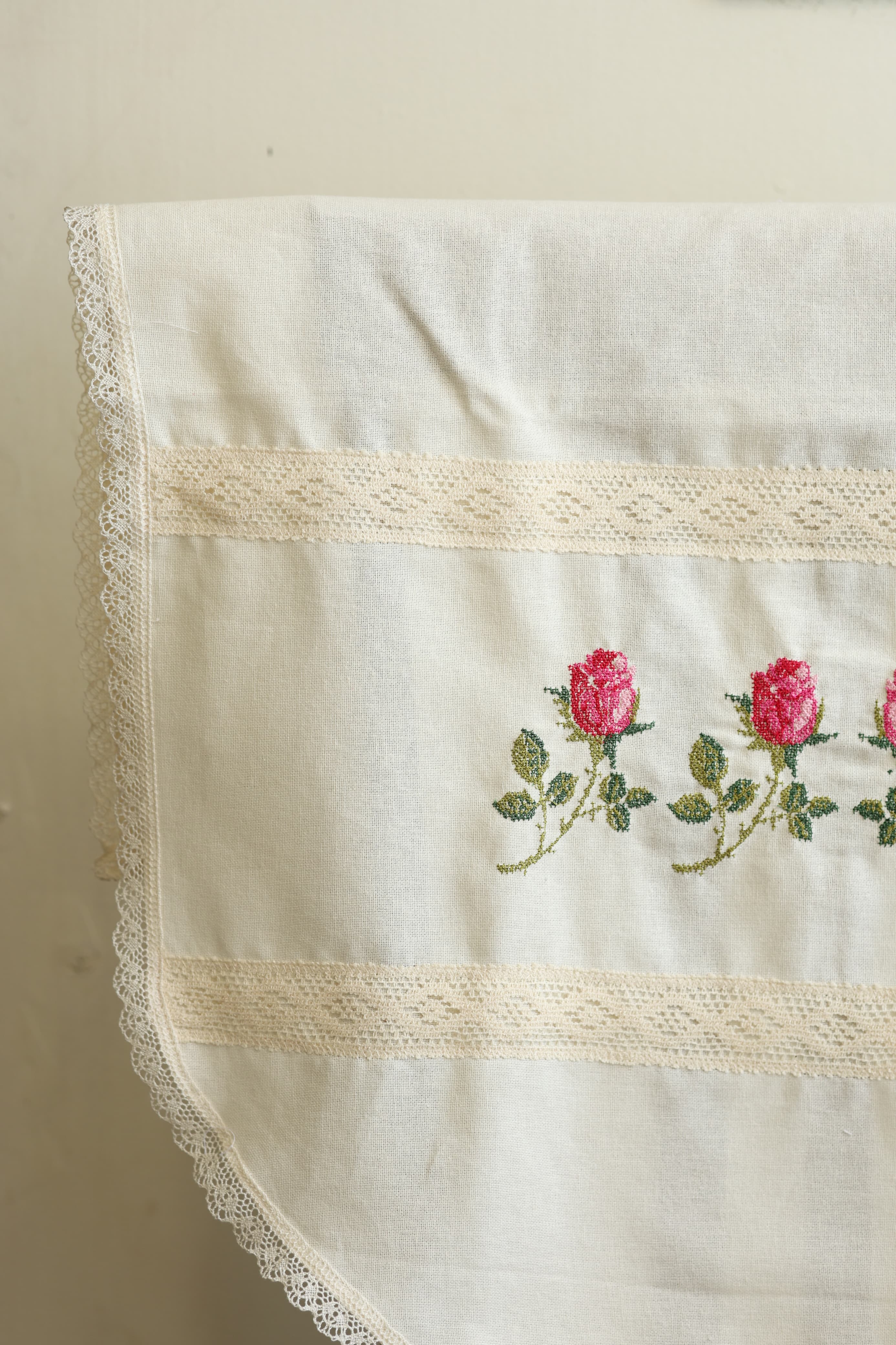 Chair / sofa back - cross stitch embroidery single pieces off white colour
