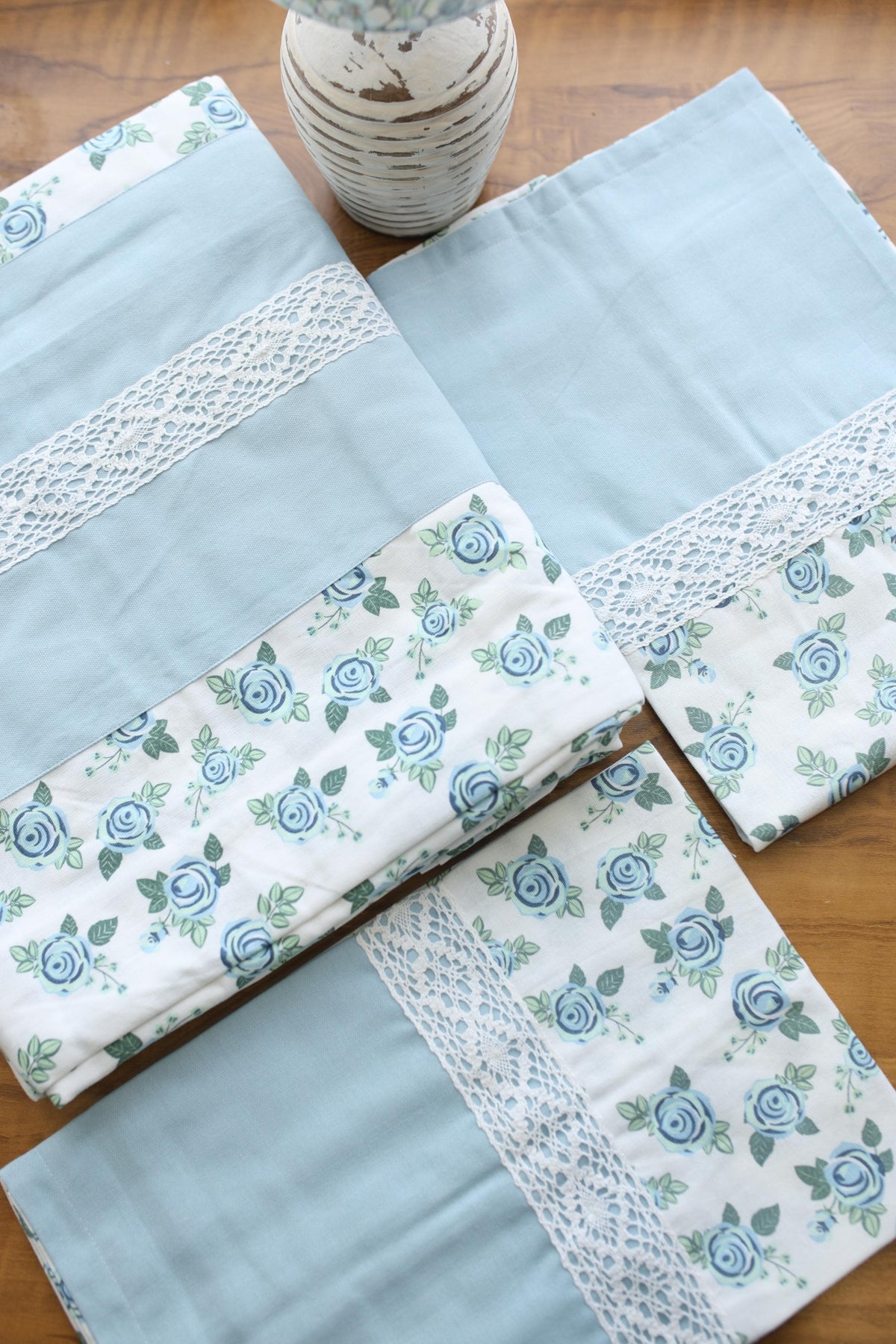 Bedsheets - King premium designer Printed lace bedsheet rotary