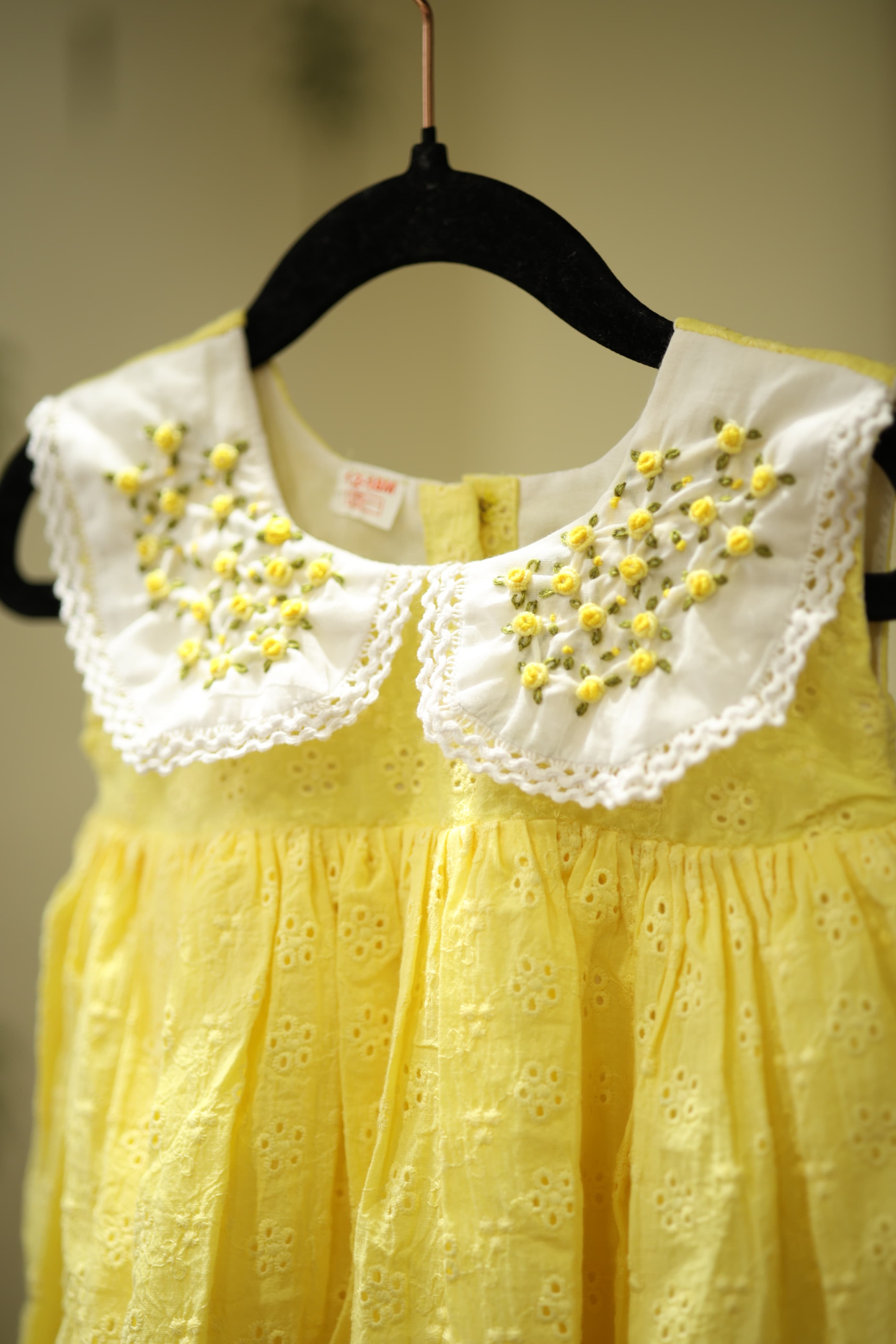 Kids dress - Hakoba with embroidery 12-18 months