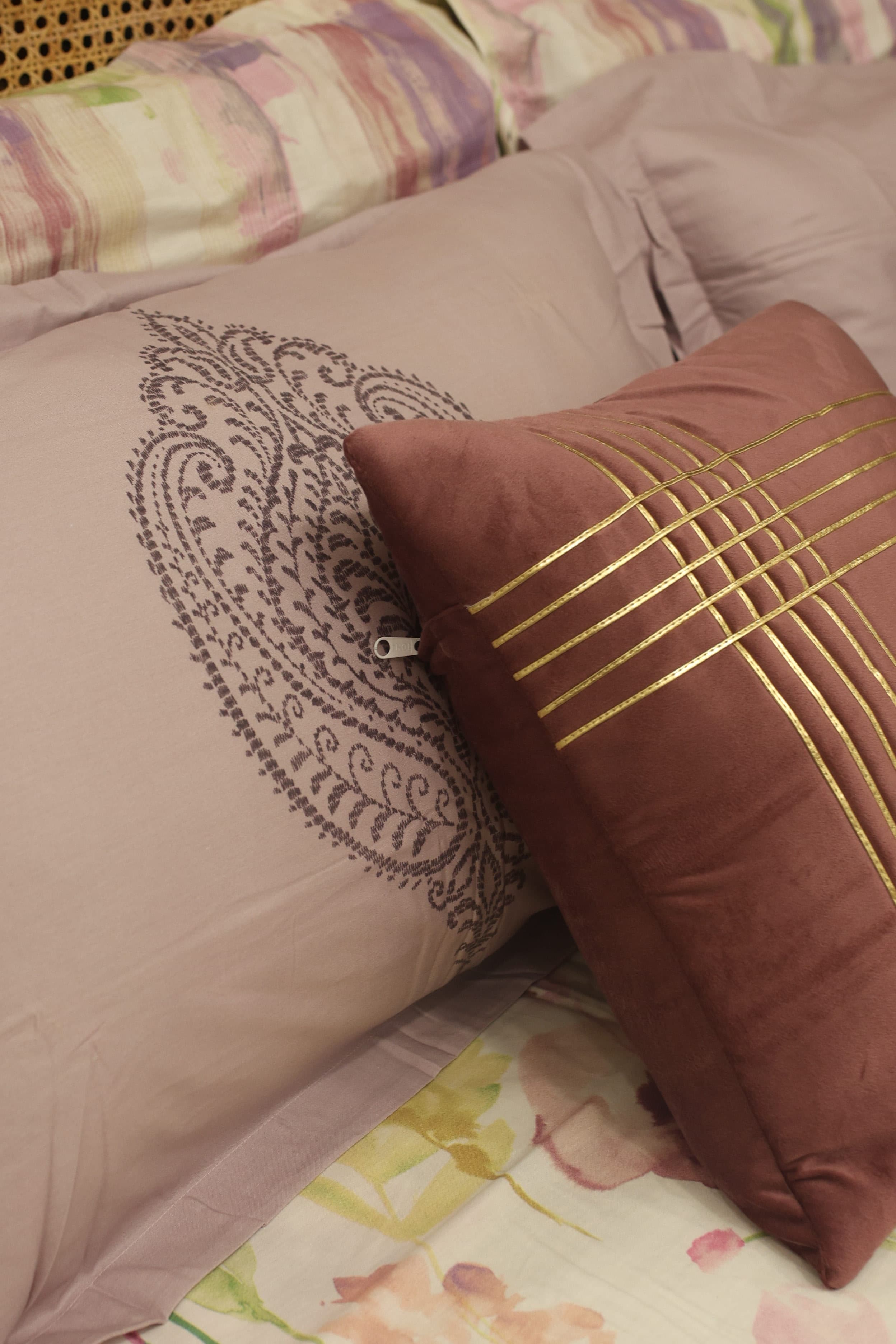 Full bedding set