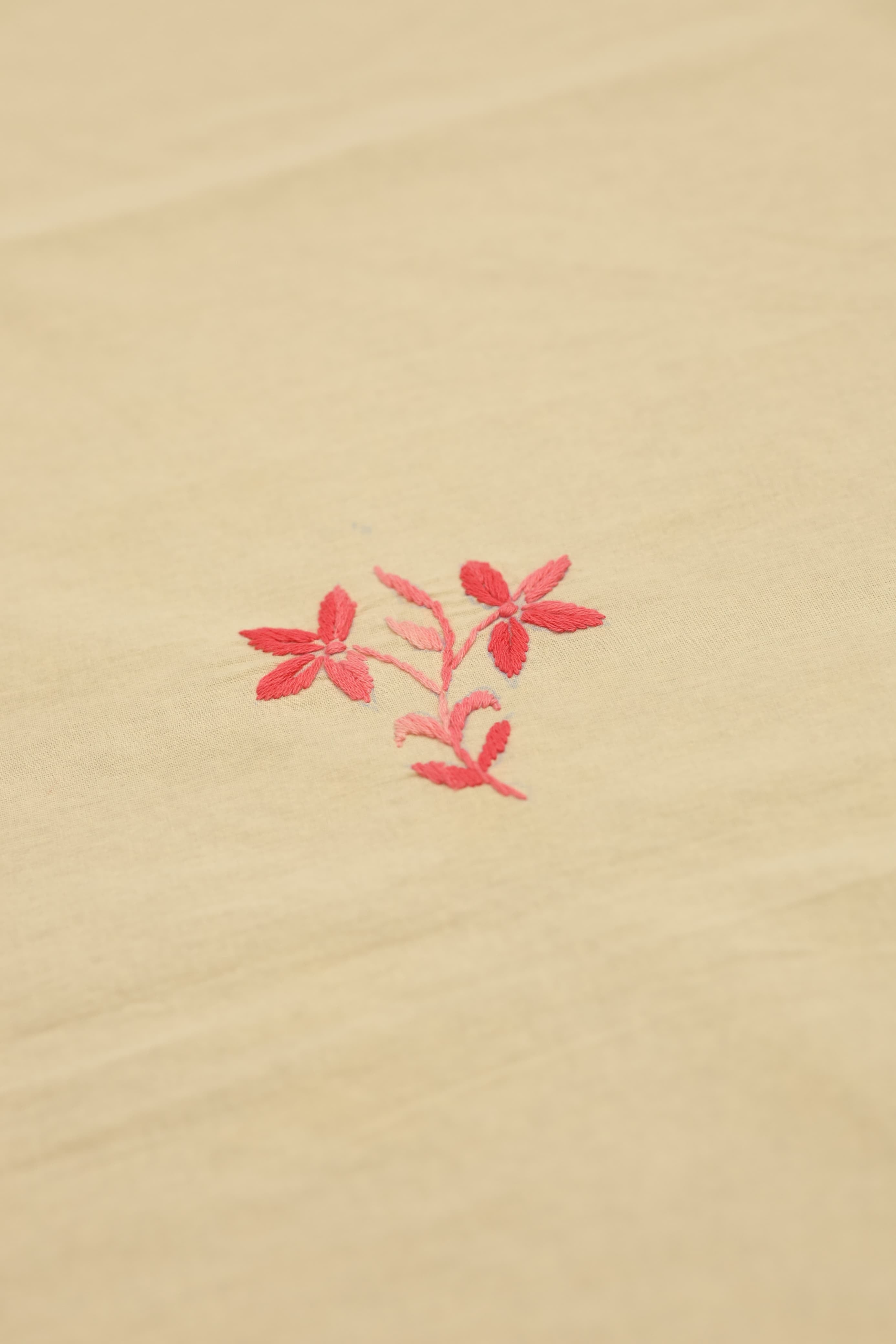 Table cloth - 6 seater Hand embroidery