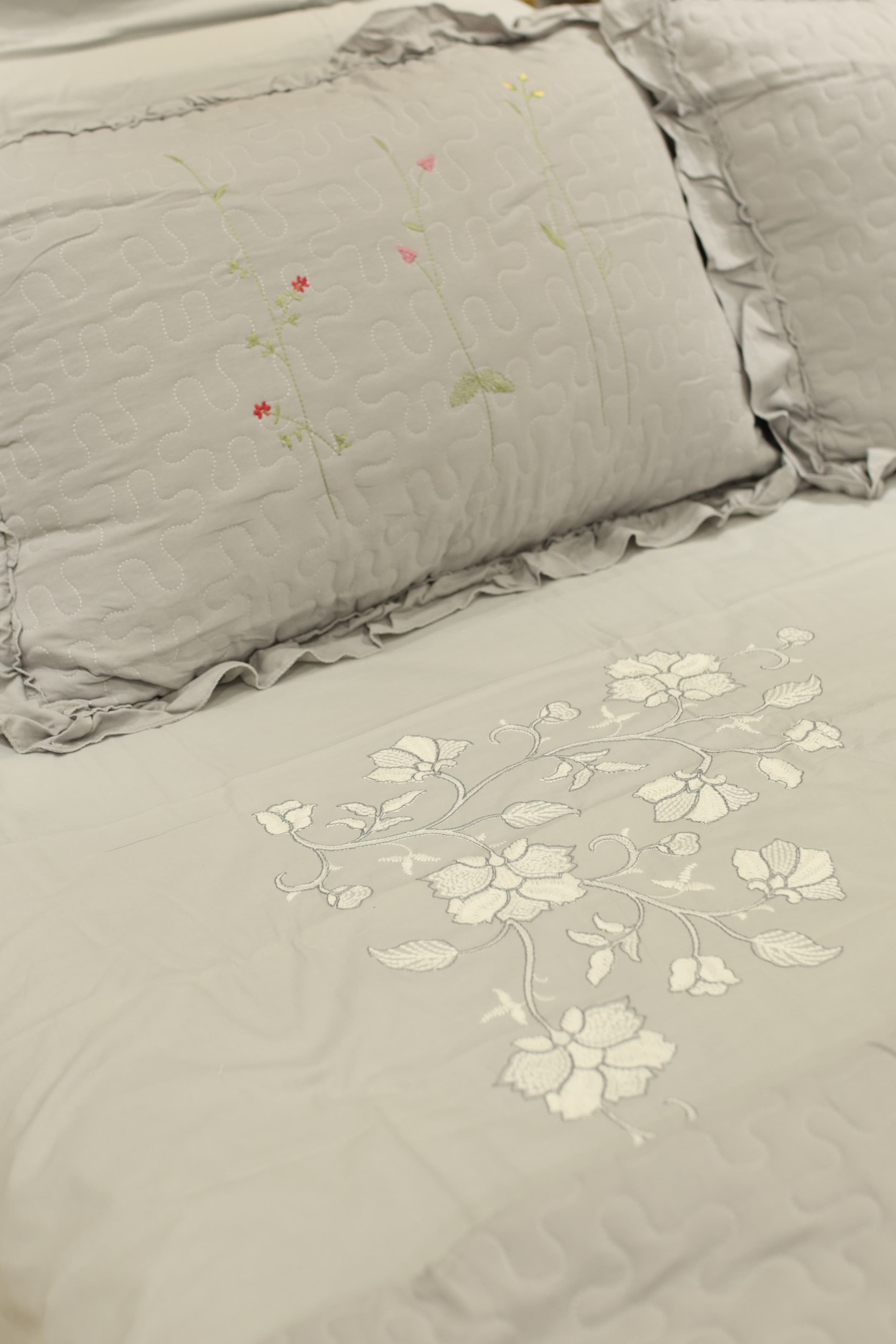 Full bedding set - grey