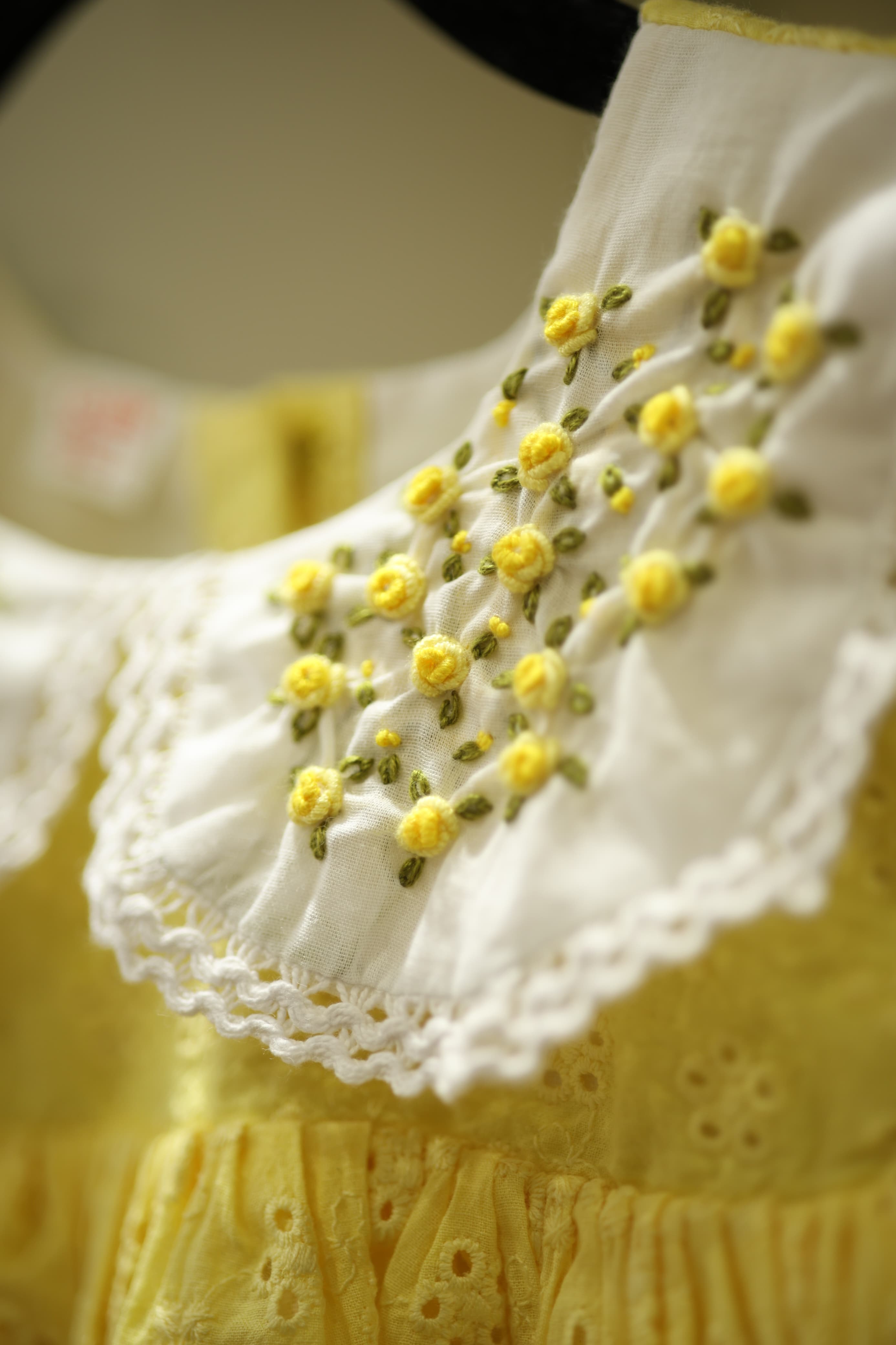 Kids dress - Hakoba with embroidery 12-18 months