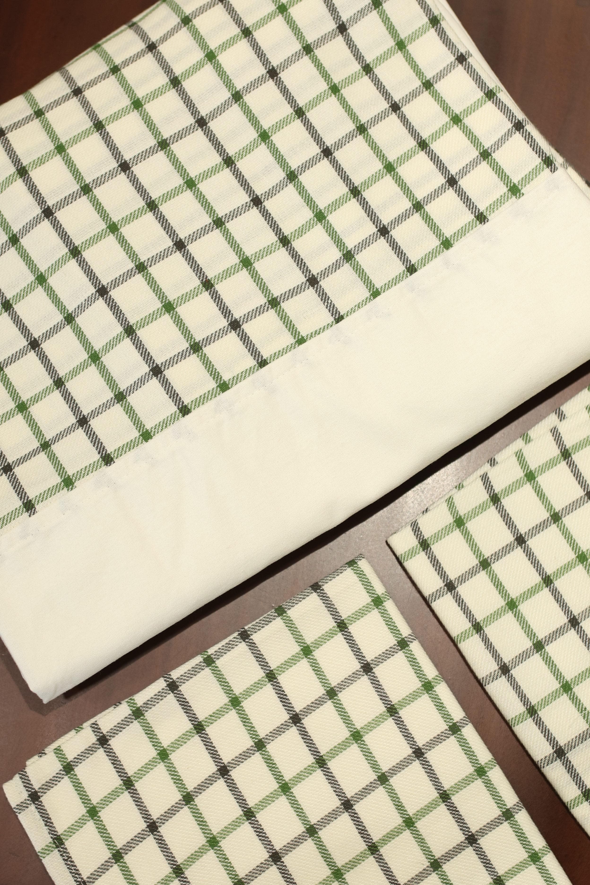 Bedsheets - King Daily use border bedsheets
